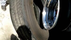 descubre el precio sorprendente de una llanta de trailer te lo contamos todo