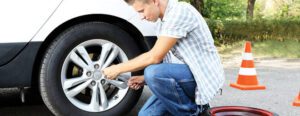 descubre el secreto para cambiar una llanta de carro en segundos y sin esfuerzo