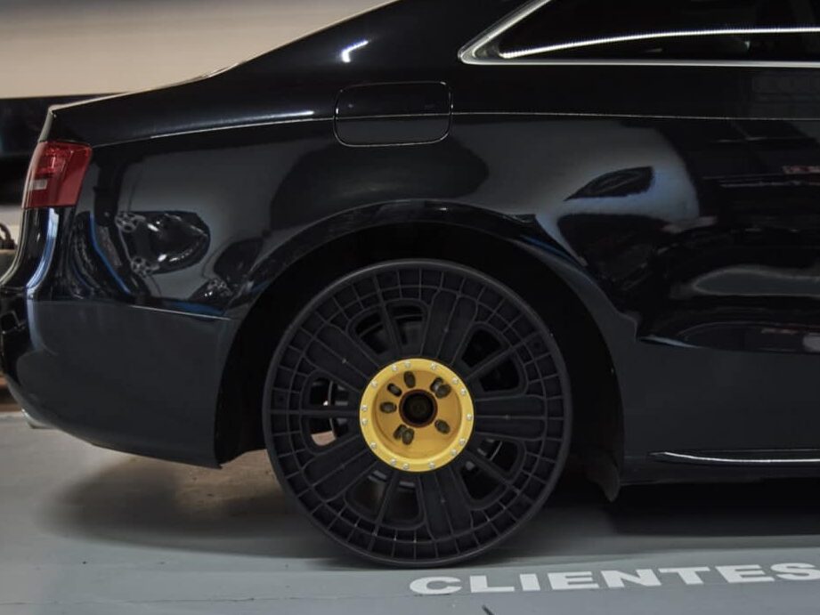 descubre las llantas at mas increibles mejora tu conduccion y disfruta del maximo agarre en cualquier terreno