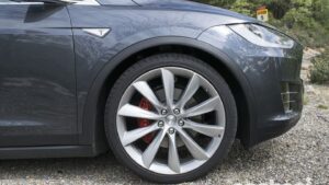 descubre por que las llantas farroad son la mejor opcion para tu vehiculo