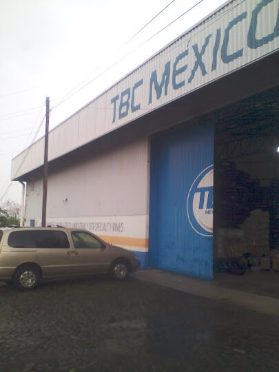 llanteras en comala